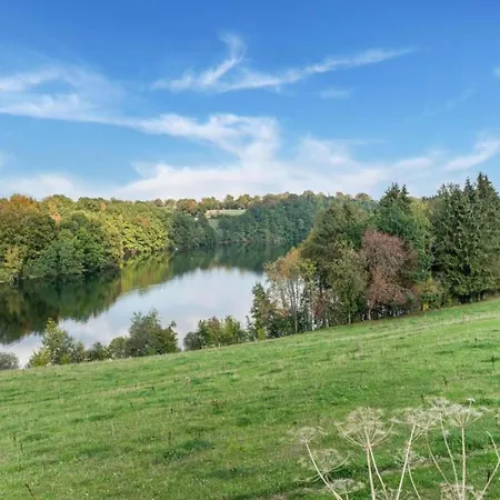 Modernes Mit Zentralheizung In Willingen, Cleaning Included فيلنغن