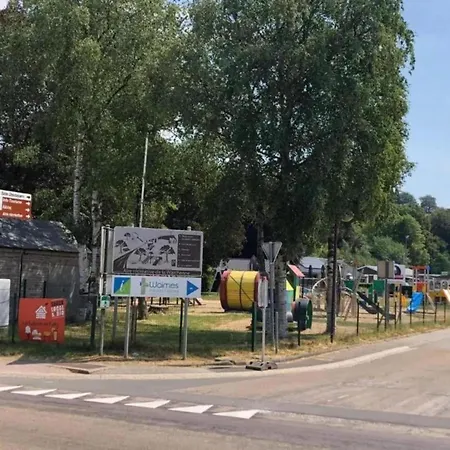 Modernes Mit Zentralheizung In Willingen, Cleaning Included شقة